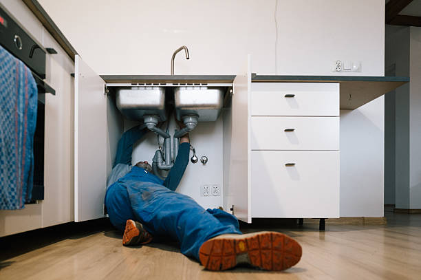 Professional Leak Detection technician working in Cumberland, WI